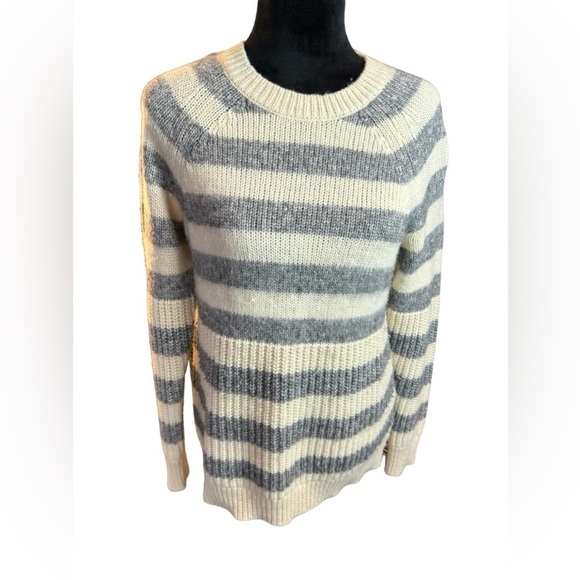 Banana Republic Striped Wool Blend Sweater Women's Size Small - Picture 1 of 9